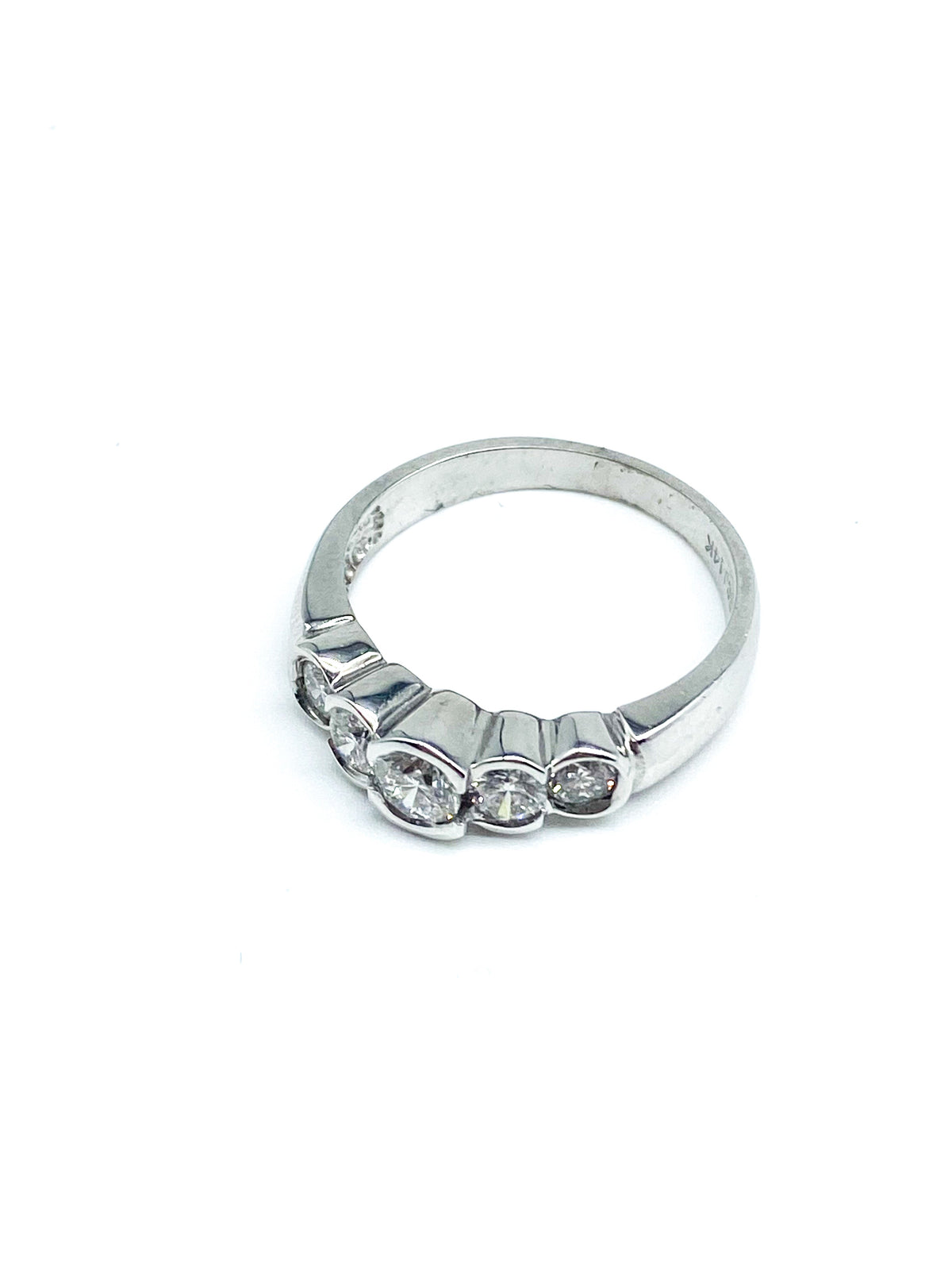 .95 Point Round Brilliant Diamond Ring