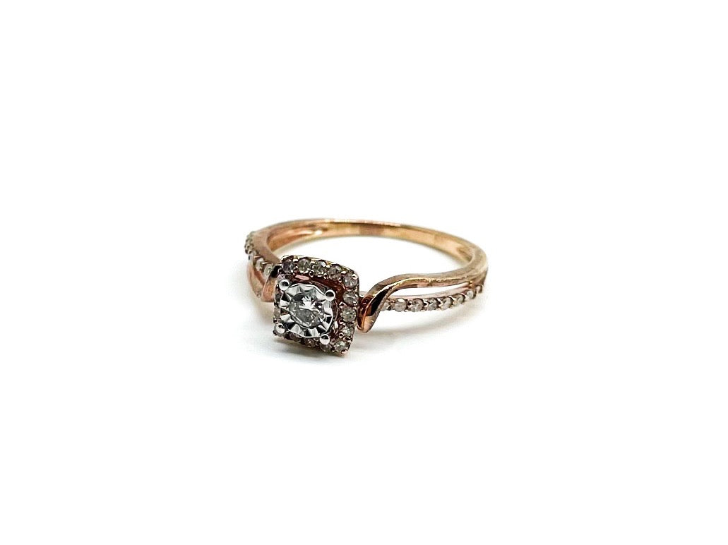 .33 Point Round Brilliant Diamond Ring