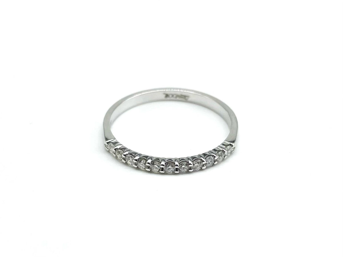 .25 Point Round Brilliant Diamond Rings