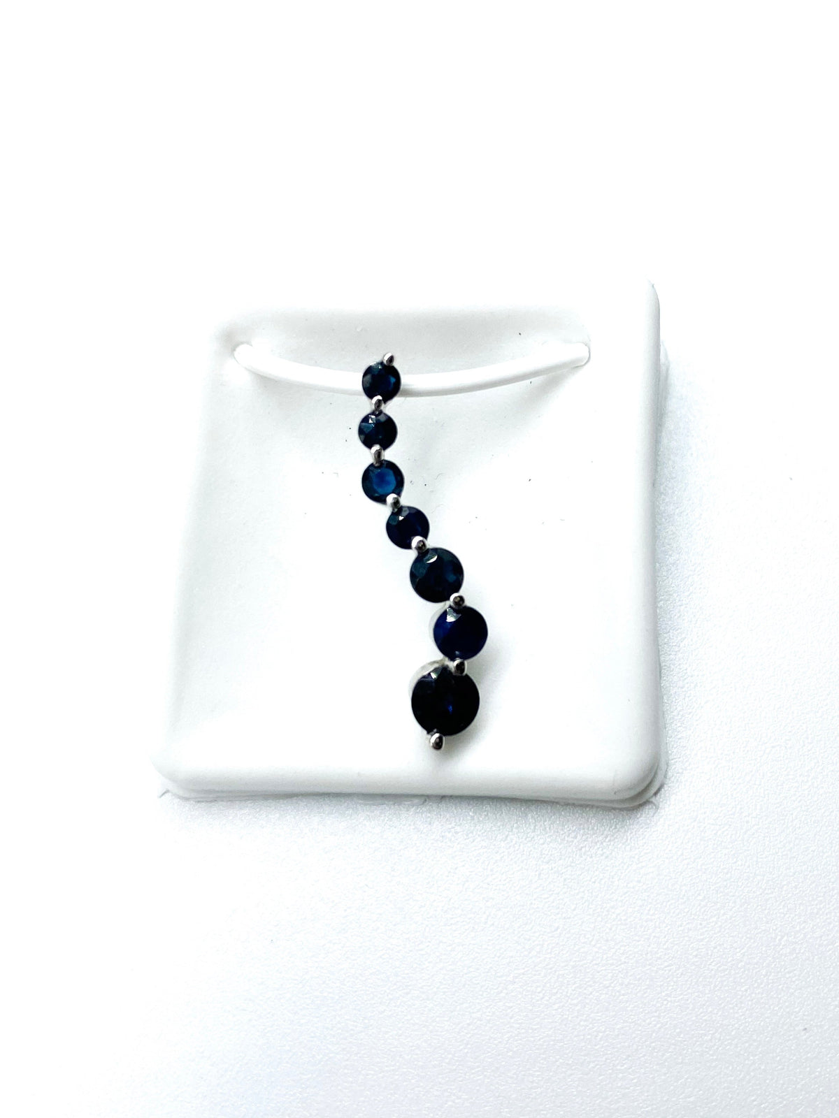 Genuine Blue Sapphire Round Brilliant Cut Diamond Pendant