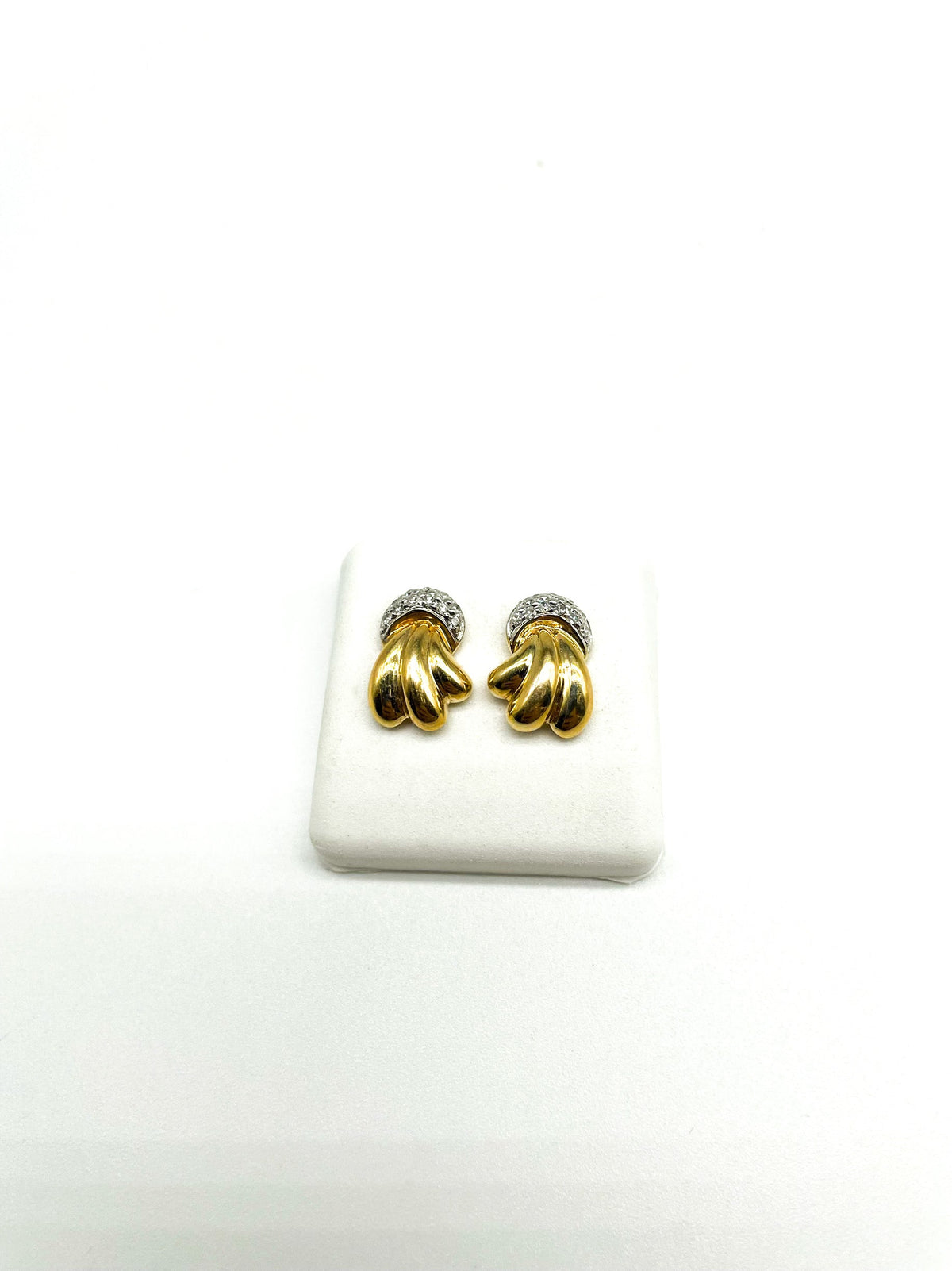 Round Brilliant Cut Diamond Pendant