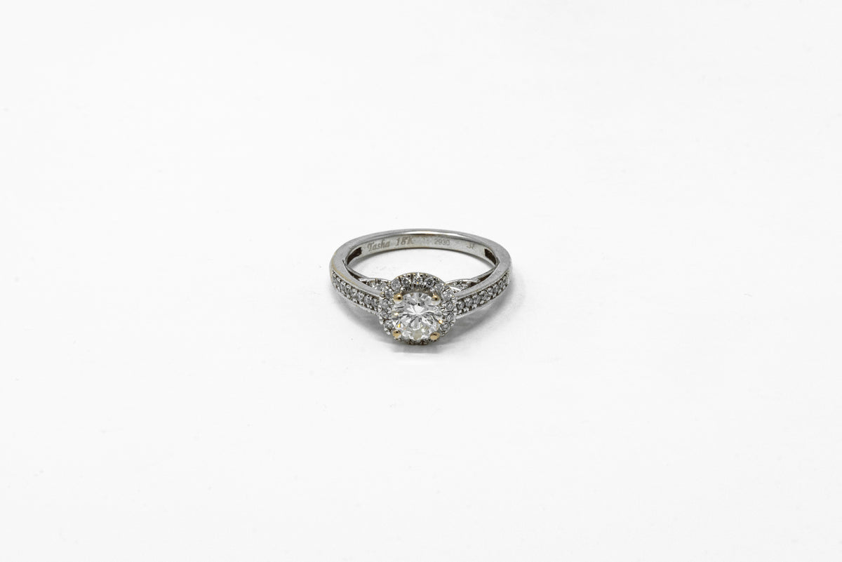 Round Brilliant Cut Diamond Ring