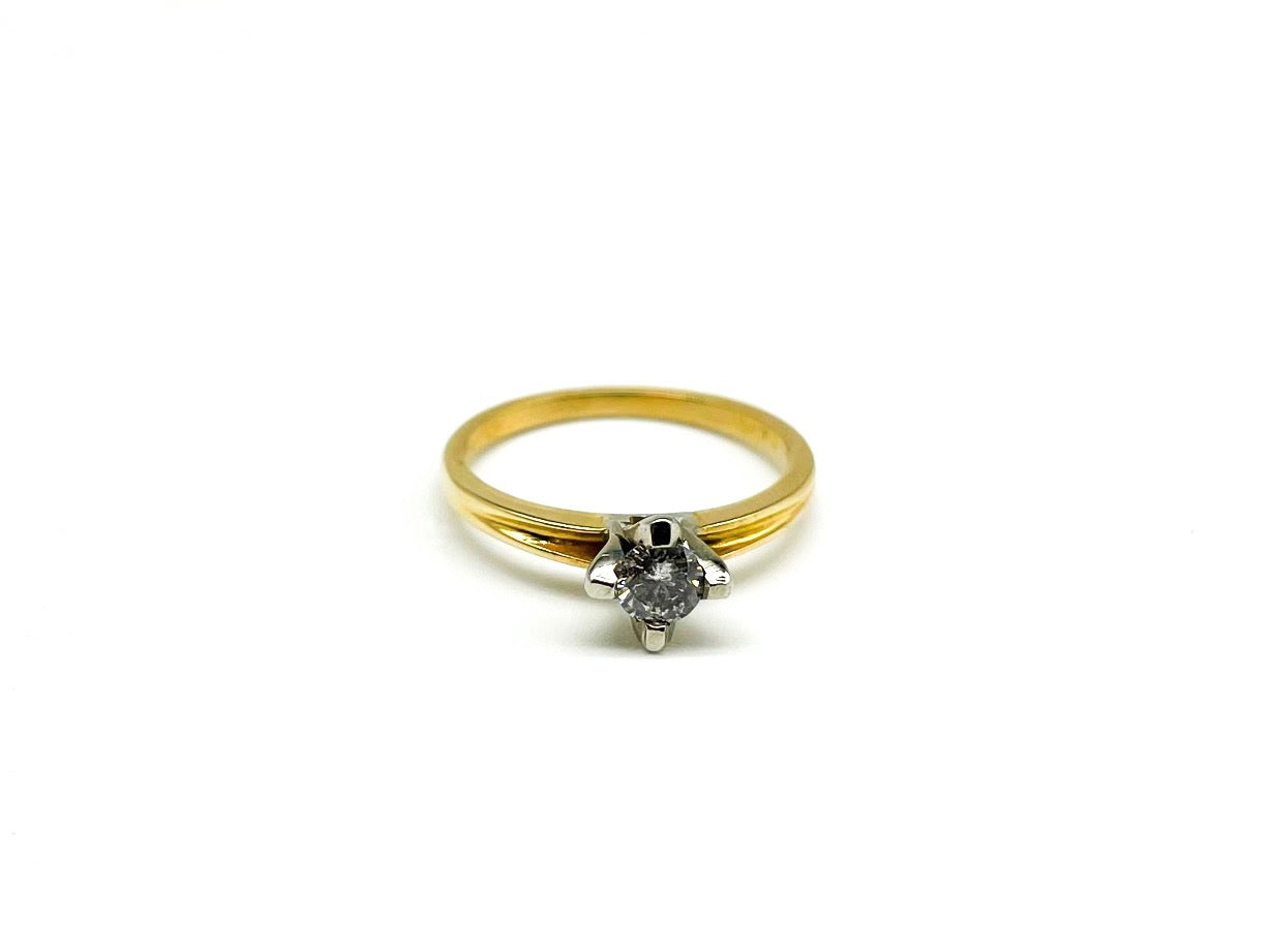 .26 Point Round Brilliant Cut Diamond Ring