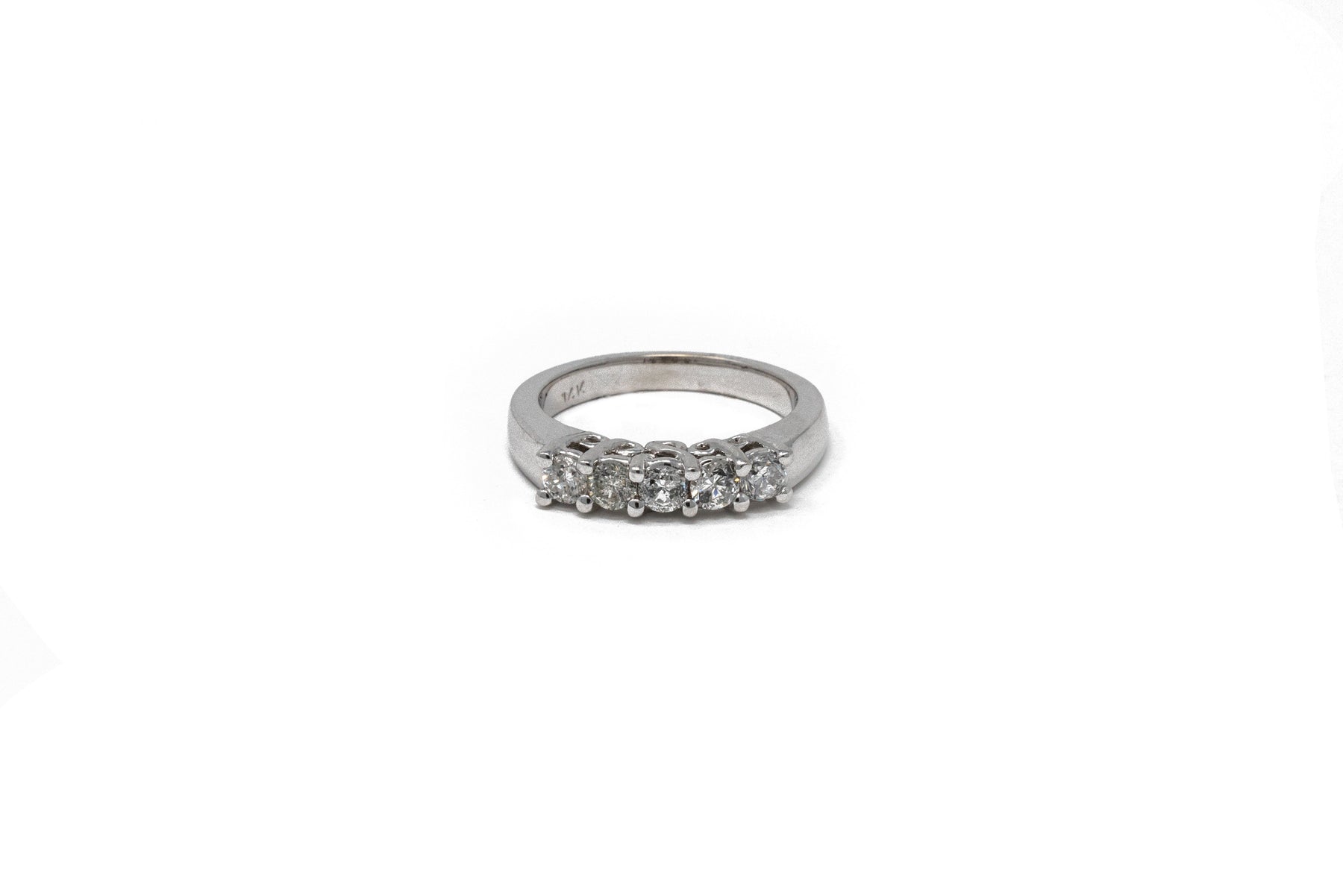 .85 point Round Brilliant Cut Diamond Ring